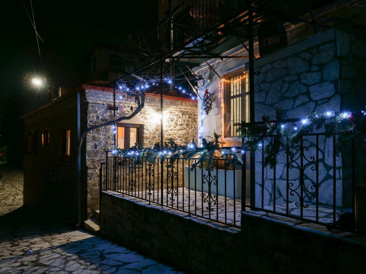 Το Πέτρινο της Γιαγιάς Μαρίκας Διαμέρισμα Καρπενήσι Εξωτερικό φωτογραφία
